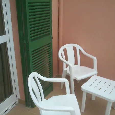 Otel Bari 2*